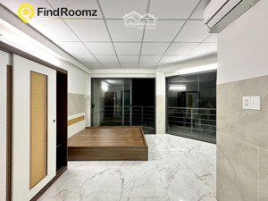 ban công full nội thất ngay phạm văn chiêu