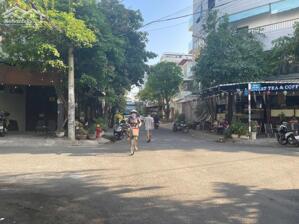 Bán nhà cấp 4 Dt 13,5x19m góc 2 MT đường 4F khu cư xá ngân hàng Quận 7