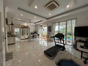 cho thuê biệt thự 6pn everich q7 có hồ bơi riêng giá 100tr tốt nhất khu vực 