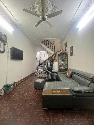 bán nhà gần trường cấp 3 yên hòa - cầu giấy, 52m2 x 5 tầng, ô tô vào nhà, giá 14 tỷ