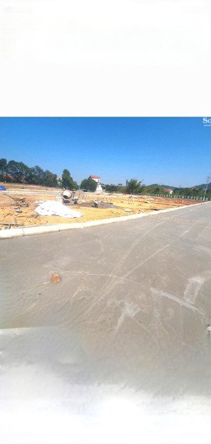 đất đẹp đầu tư trung tâm sơn tây chỉ 1.7 tỷ gần đh lao động xã hội xây cho thuê ngày ô tô vào đất