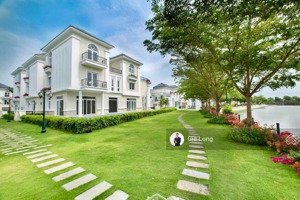 căn góc 2 mặt tiền đường the venica khang điền cần bán gấp giá 61 tỷ