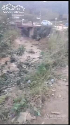 BÁN ĐẤT SUỐI HỒ SAPA - VIEW SUỐI ÔM NÚI CÓ SỔ HỒNG MÁY CẨU VÀO TẬN NƠI