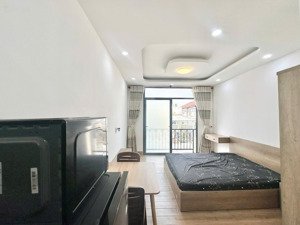 cho thuê căn hộ dv nội thất 100% thang máy an ninh yên tĩnh ngay trung tâm bình thạnh