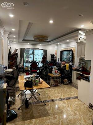 BÁN NHÀ PHÂN LÔ PHỐ TRẦN DUY HƯNG, VỊ TRÍ ĐẸP, SÁT PHỐ, 2 THOÁNG, Ở SƯỚNG, Ô TÔ TRÁNH.