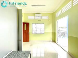 PHÒNG TRỌ CÓ BAN CÔNG NGAY C18 TÂN BÌNH GẦN K300 ETOWN