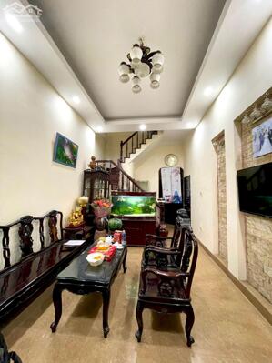 BÁN NHÀ PHỐ GIÁP NHỊ - HOÀNG MAI, RẤT GẦN ĐƯỜNG Ô TÔ, 4 TẦNG NỘI THẤT ĐẸP, GIÁ HƠN 7 TỶ.