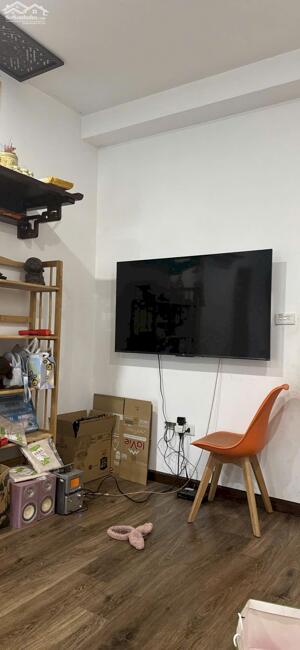 Cần bán nhanh căn hộ 66.39m² tại 5 tòa mới nằm ngay mặt đường Cienco5, thuộc Khu đô thị Thanh Hà