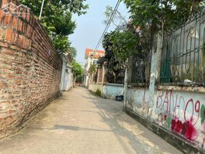 Bán nhanh 50m2 đất Đặng Xá đường oto thông giá nhỉnh 4 tỷ