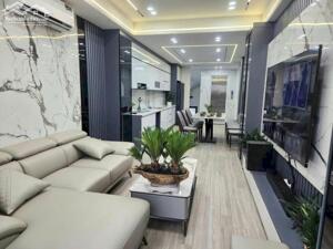 BÁN NHÀ KHAI SƠN LONG BIÊN, GARA Ô TÔ VÀO T1, TẶNG NỘI THẤT XỊN, GẦN Ô TÔ TRÁNH, GIÁ HỜI