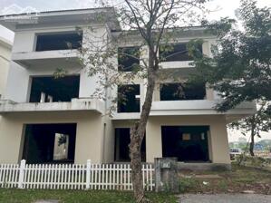 Bán căn biệt thự 3 tầng 2 mặt đường KĐT Ecopark TP Hải Dương, 375.5m2, vị trí rất đẹp