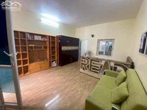 Cho thue nhà mặt ngõ Lương Khánh Thiện , Ngô Quyền . Ở kết hợp kinh doang ok