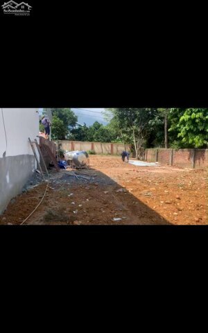 BÁN LÔ ĐẤT DT 439M2, FULL THỔ CƯ GẦN KHU DL LONG VIỆT TẠI VÂN HÒA BA VÌ, GIÁ HƠN 4 TỶ LH0866990503