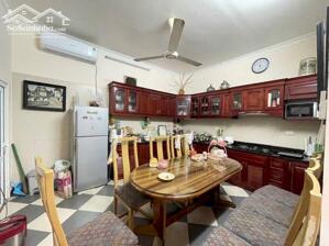 Ngõ 299 đường hoàng mai bán 82M tặng nhà lô góc 7 chỗ quay đầu kinh doanh