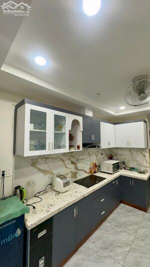 Cho thuê phòng đẹp,sạch sẽ,an ninh,nội thất đầy đủ ngay trung tâm Q1