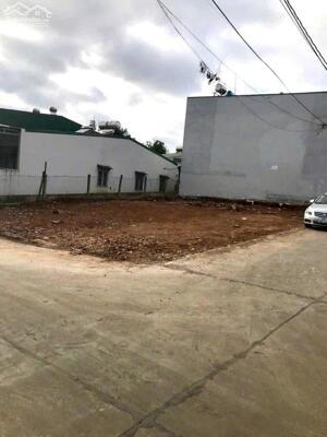 góc 2 mặt tiền trung tâm BMT đường Đinh Công Tráng giữa khu dân cư đông đúc an ninh