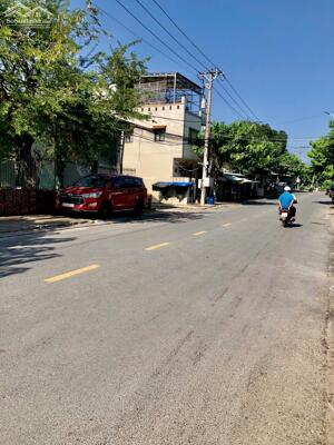 Đất Trung Tâm Lái Thiêu Khu Dân Cư Bình Đức Central Garrden DT 113 M2 Giá 4,9 Tỷ