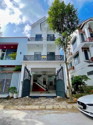 CG Bán Nhà Trệt 2 Lầu Phong Cách Châu Âu - Có Mương Hở Bên Hông 4M - Đường Số 10 - KDC Nam Long 2 - P. Hưng Thạnh - Cái Răng - TP. Cần Thơ