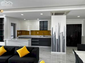 Bán CHCC Green Valley DT 131m2, 3 phòng ngủ, 2 toilet, NTDD, giá bán 12 tỷ