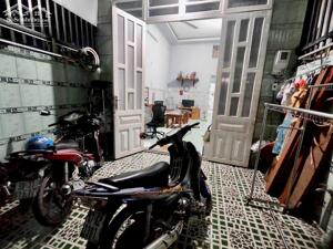 Bán nhà cáp 4, đường xe hơi 5M, sổ riêng thổ cư, Phường Tân Hiệp