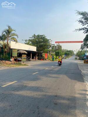 Bán gấp lô đất 10x50 + 100m2 thổ cư gần chợ Minh Tân Dầu Tiếng Bình Dương