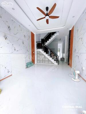 BÁN NHÀ NGAY ỦY BAN PHƯỜNG TÂN TRIỀU - GẦN SÔNG MÁT MẺ- 500TR NHẬN NHÀ Ở NGAY