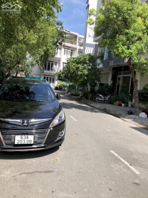 Bán Đất góc 2mt Nguyễn Hữu Thọ và Lê Thị Kỉnh Nhà bèdt 10x28m