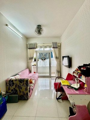 chung cư bàu cát 2, 2 phòng ngủ đường hồng lạc, tân bình cần bán gấp