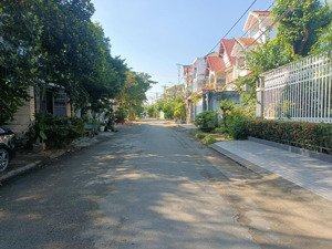 nhà gần nguyễn duy trinh - quận 9 - 89.3m2 - 4 tầng - đường 10m - 9.85 tỷ