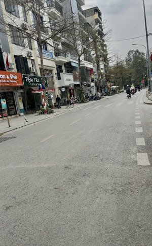 bán nhà phố nguyễn đình chiểu ngay sát công viên ko bị qh: dt 70m2 3 tầng mt 5.3m giá 42tỷ