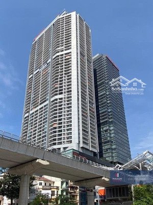 chính chủ bán sàn văn phòng discovery, layout vuông đẹp, thang máy riêng, trung tâm cầu giấy giá