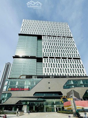 chính chủ bán sàn rox tower ai cần liên hệ giúp mình nhé