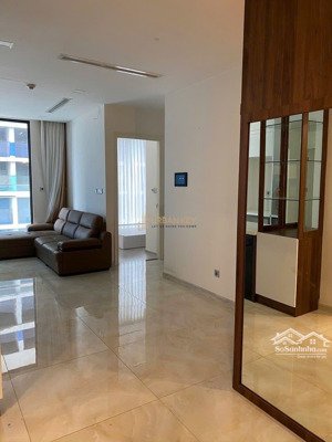 cho thuê căn hộ 2pn, view sông và thảo cầm viên giá chỉ 28tr tại vinhomes golden river