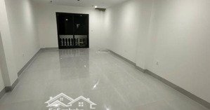 cho thuê nhà ở lê đức thọ 60m2x6t, thang máy, thông sàn, oto đỗ tránh,kinh doanh tốt