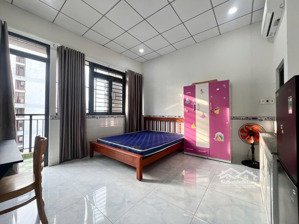 cho thuê phòng full nội thất, ban công thoáng, máy giặt riêng, gần chợ bà chiểu, ngã 4 hàng xah