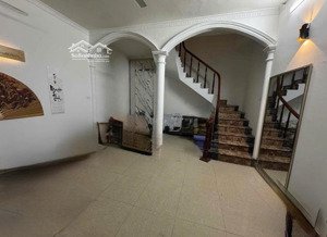 cho thuê tầng 1 đẹp làm kho, kd, vp cửa hàng, ngõ 293 nguyễn khang, cầu giấy, ô tô đỗ cửa, 5,5tr