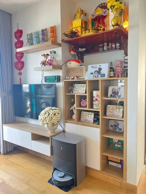 cần bán căn góc chung cư bcons garden phạm hữu lầu hcm, loại căn góc 2 phòng ngủ 2wc dt 63m2