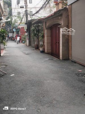 bán nhà giải phóng, 30m2, 5 tầng, 7.8 tỷ, đi bộ ra bến xe nước ngầm, gần hồ linh đàm