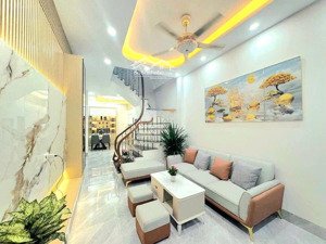 siêu hiếm! minh khai, mặt tiền rộng, 2 thoáng, 1p ra mặt phố, sổ đỏ cc, tặng nội thất, 38m2 x 5t