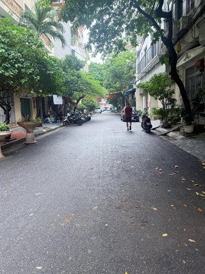 phân lô 5 tầng tam trinh giá 26tỷ, 93m2, ngay minh khai, times city, đầu tư giữ tiền, cho thuê tốt