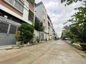 bán lô đất mặt tiền đường mỹ đa tây 11, đấu lưng nguyễn lữ, khu nhà đẹp