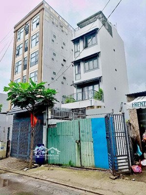 bán gấp miếng đất mặt tiền thương lượng nhanh gọn