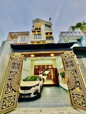 vợ chồng tôi bán nhà trần nhân tôn-p9-q5 (cũ) gần chợ an đông.giá 4tỷ720tr/88m2, đang cho thuê 26tr