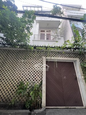 nhà hiếm ngang 6.1m nguyễn đình chính, tặng biệt thự mini chỉ hơn 12 tỷ gần mặt tiền