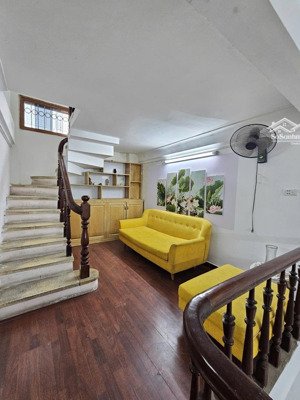 bán nhà đội cấn, oto đỗ cửa, dân xây kcbt 27m*6 tầng, tặng full nội thất, khách về ở ngay