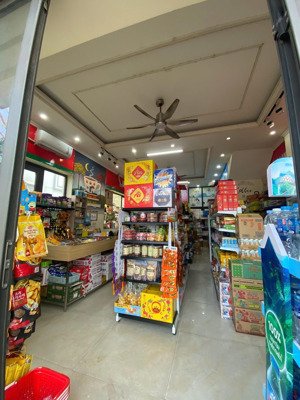 bán nhanh căn shophouse dự án belhomes