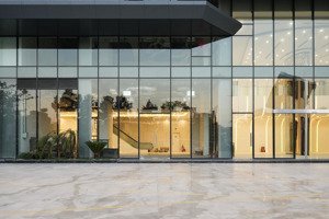 bán sàn văn phòng rox tower. 136 hồ tùng mậu. 9,5tỷ, 178m2. lh: e tâm để được tham quan