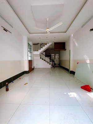 siêu phẩm 5 tầng khu vip hoàng hoa thám - bình thạnh 4.5x18m - có dòng tiền sẵn 40tr chỉ 9.55 tỷ tl