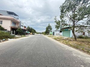 cần gả lô đất mặt tiền đường trịnh hoài đức 11.25m lề 6m