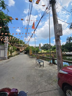 bán nhà gấp xuân đỉnh - 4 tầng - ô tô đỗ cửa.